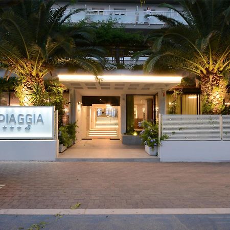 Hotel Spiaggia Pesaro Extérieur photo